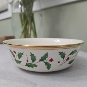 Vintage Lenox Holiday Gold Trim All Purpose Bowl 6 3/4" Round Made in USA